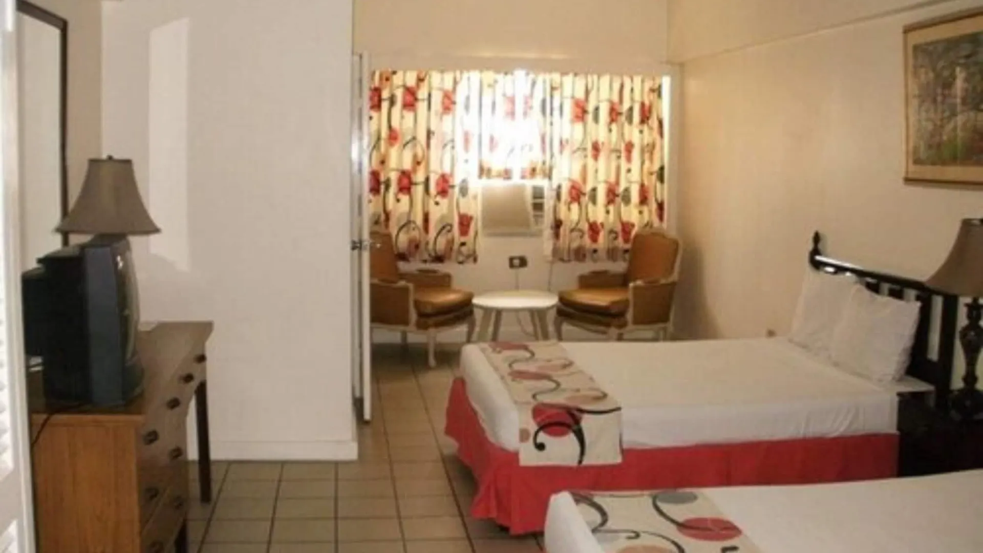 Pineapple Court Hotel Ocho Rios