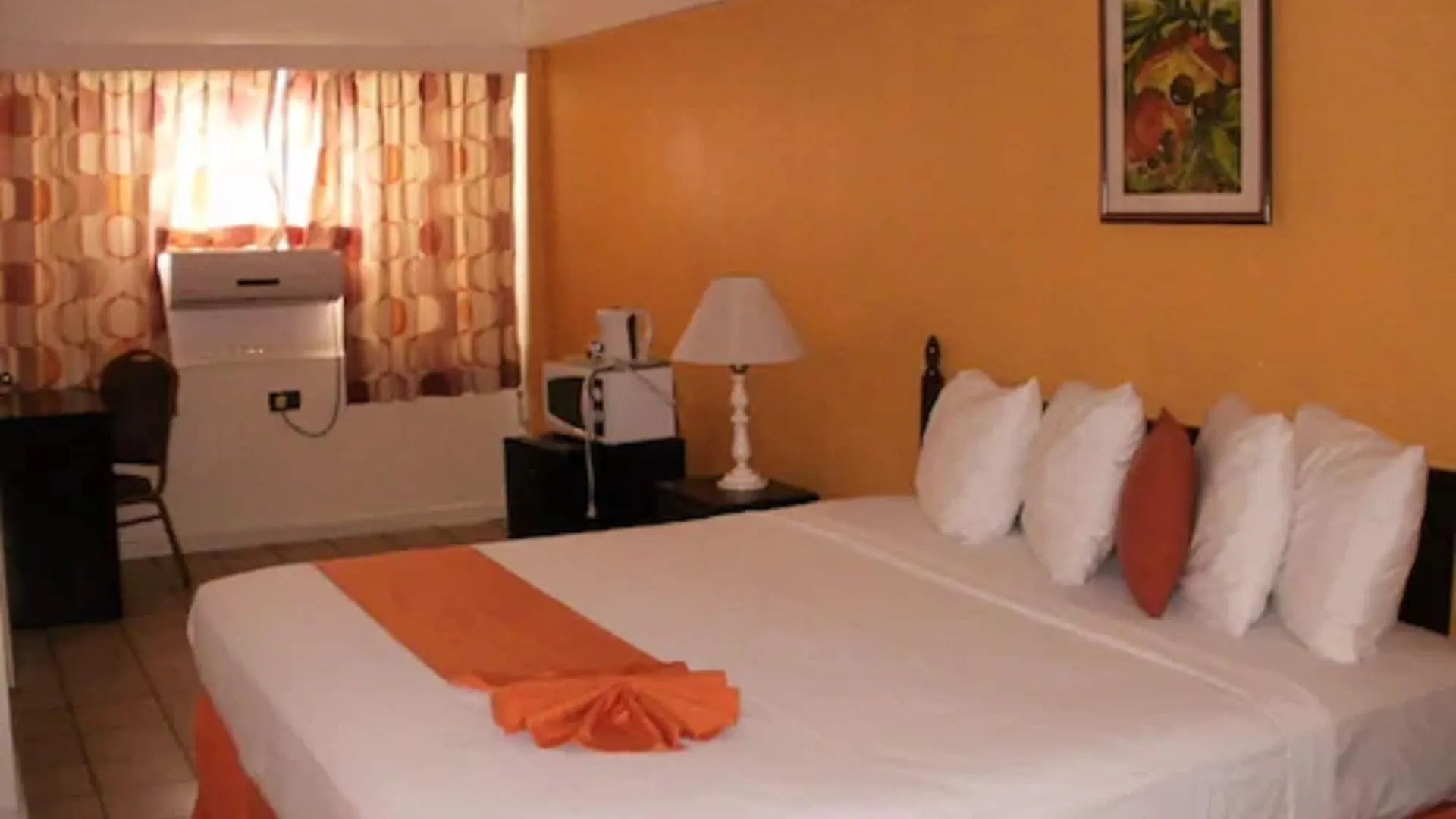Pineapple Court Hotel Ocho Rios