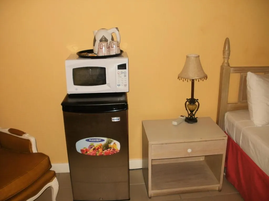 Pineapple Court Hotel Ocho Rios