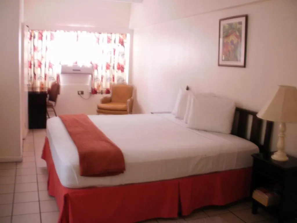 Pineapple Court Hotel Ocho Rios Jamaica